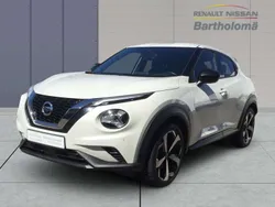 Brilliant white (m) Gebraucht 2020 Nissan Juke Tekna SUV | 20.900 € (Etwas zu teuer)