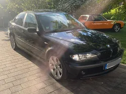 Schwarz Gebraucht 2002 BMW 316 Limousine | 2.200 € (Guter Preis)