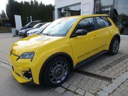 Pop yellow Gebraucht 2025 Renault R5 Evolution Kleinwagen | 25.900 €