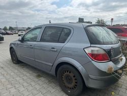 Silber Gebraucht 2006 Opel Astra Edition Limousine | 899 € (Guter Preis)