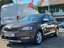 Braun Gebraucht 2016 Skoda Rapid ScoutLine Limousine | 8.490 € (Guter Preis)
