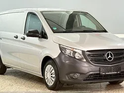Silber Gebraucht 2019 Mercedes Vito Van / Kleinbus | 17.990 € (Guter Preis)