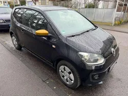 Black pearl Gebraucht 2016 VW up! Kleinwagen | 5.555 € (Fairer Preis)