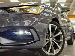 Grau Gebraucht 2024 Seat Leon ST FR Kombi | 26.975 € (Fairer Preis)