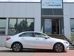 Iridiumsilber metallic Gebraucht 2021 Mercedes A200 Night Limousine | 23.900 € (Guter Preis)