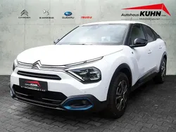 Weiss Gebraucht 2022 Citroën e-C4 Shine Limousine | 17.880 € (Fairer Preis)