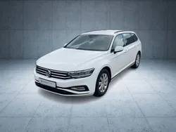 Weiß Gebraucht 2020 VW Passat Basis Kombi | 21.977 € (Guter Preis)