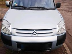 Andere farben Gebraucht 2005 Citroën Berlingo Van / Kleinbus | 2.300 € (Fairer Preis)
