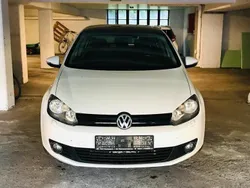 Weiß Gebraucht 2008 VW Golf VI Limousine | 4.650 € (Etwas zu teuer)