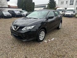 Schwarz Gebraucht 2015 Nissan Qashqai Acenta SUV | 7.800 € (Superpreis)