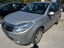 Grau Gebraucht 2012 Dacia Sandero Lauréate Kleinwagen | 2.750 € (Superpreis)