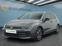 Grau Gebraucht 2024 VW Golf VIII Kleinwagen | 27.999 € (Fairer Preis)
