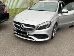 Silber Gebraucht 2018 Mercedes A180 AMG line Limousine | 18.900 € (Guter Preis)
