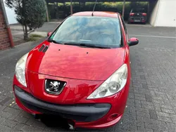 Rot Gebraucht 2010 Peugeot 206+ Kleinwagen | 2.000 € (Fairer Preis)