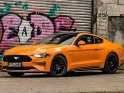 Orange Gebraucht 2020 Ford Mustang GT Fastback Coupé | 39.500 € (Guter Preis)