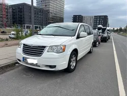 Weiß Gebraucht 2008 Chrysler Grand Voyager Touring Van / Kleinbus | 3.999 € (Etwas zu teuer)