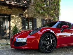 Rot Gebraucht 2015 Alfa Romeo 4C Coupé | 68.500 €