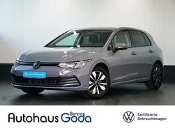 Mondsteingrau Gebraucht 2024 VW Golf VIII Move Limousine | 27.450 € (Fairer Preis)
