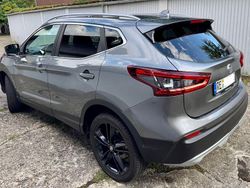 Grau Gebraucht 2020 Nissan Qashqai N-Motion SUV | 15.990 € (Superpreis)