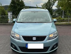 Blau Gebraucht 2011 Seat Alhambra Van / Kleinbus | 7.800 € (Etwas zu teuer)