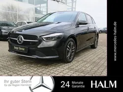 Schwarz Gebraucht 2023 Mercedes B250e Advanced Plus Van / Kleinbus | 35.900 € (Teuer)