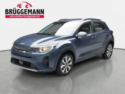 Blau Gebraucht 2024 Kia Stonic Vision SUV | 17.490 € (Guter Preis)