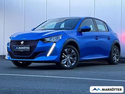 Blau Gebraucht 2021 Peugeot e-208 Allure Kleinwagen | 13.950 € (Fairer Preis)