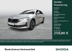 Silber Gebraucht 2025 Skoda Octavia Tour Kombi | 32.488 € (Guter Preis)