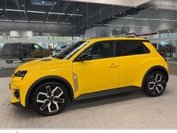 Gelb Gebraucht 2025 Renault R5 Urban Kleinwagen | 26.470 € (Fairer Preis)