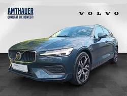 Blau Gebraucht 2024 Volvo V60 Core Kombi | 35.830 € (Guter Preis)