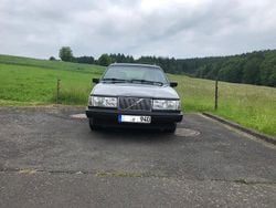 Blau Gebraucht 1998 Volvo 940 Standard Kombi | 2.950 €