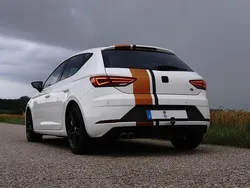 Weiß Gebraucht 2017 Seat Leon FR Limousine | 15.999 € (Teuer)