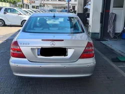 Mercedes E240