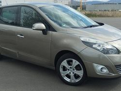 Gold Gebraucht 2010 Renault Grand Scénic Van / Kleinbus | 4.150 €