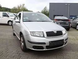 Diamantsilber Gebraucht 2006 Skoda Fabia Sport Kombi | 392 € (Superpreis)