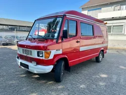 Rot Gebraucht 1995 Mercedes T1 Van | 12.900 €