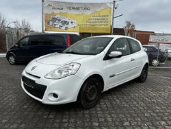 Weiß Gebraucht 2014 Renault Clio III Collection Kleinwagen | 2.378 € (Fairer Preis)