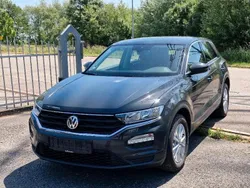 Grau Gebraucht 2018 VW T-Roc SUV | 16.760 € (Fairer Preis)