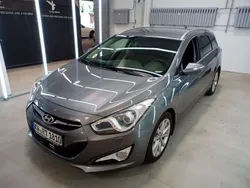 Grau Gebraucht 2013 Hyundai i40 Comfort Kombi | 10.950 € (Etwas zu teuer)