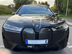 Grau Gebraucht 2022 BMW iX Performance SUV | 48.600 € (Teuer)