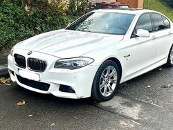 Weiß Gebraucht 2012 BMW 520 Efficient Dynamics Limousine | 12.000 €