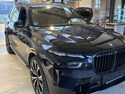 Tansanitblau (metallic) Gebraucht 2024 BMW X5 Shadowline SUV | 88.900 € (Superpreis)