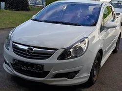 Weiß Gebraucht 2007 Opel Corsa OPC Limousine | 2.400 € (Fairer Preis)