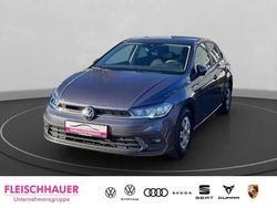 Grau Gebraucht 2022 VW Polo Kleinwagen | 15.980 € (Fairer Preis)