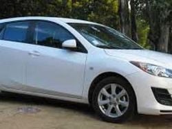 Weiß Gebraucht 2009 Mazda 3 Limousine | 3.500 € (Etwas zu teuer)