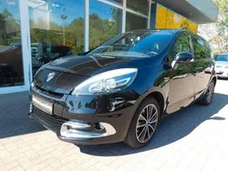 Schwarz Gebraucht 2013 Renault Scénic III Van / Kleinbus | 6.490 € (Fairer Preis)