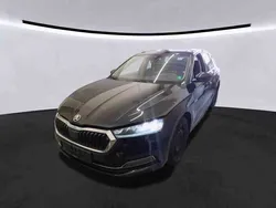 Schwarz Gebraucht 2022 Skoda Octavia Style Kombi | 23.680 € (Fairer Preis)