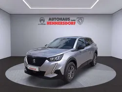 Artense silber metallic Gebraucht 2023 Peugeot 2008 Active SUV | 19.920 € (Guter Preis)