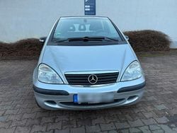 Silber Gebraucht 2005 Mercedes A140 Limousine | 2.990 €