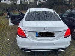 Weiß Gebraucht 2017 Mercedes C220 Limousine | 16.800 € (Superpreis)